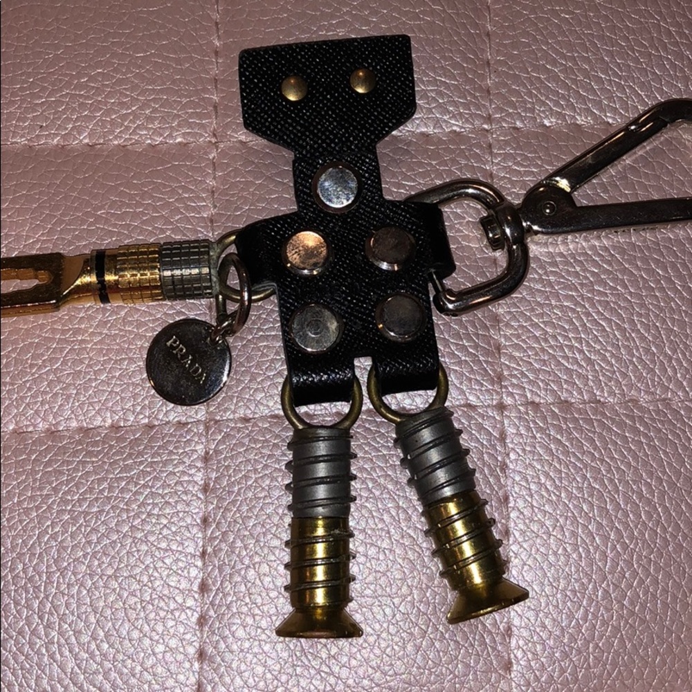 Prada Robot Keychain - Picture 5 of 5